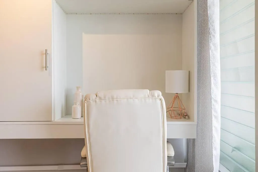 Cozy & Elegant Studio In The Heart Of Waikiki Honolulu 0*,  United States