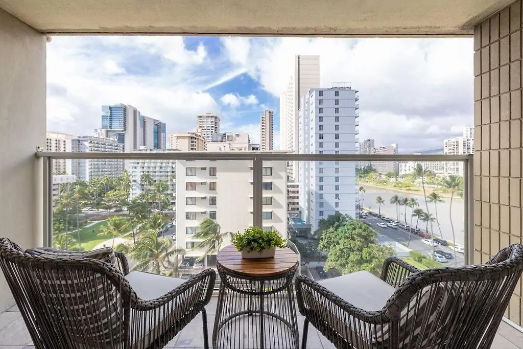 Cozy & Elegant Studio In The Heart Of Waikiki Honolulu 0*,  United States